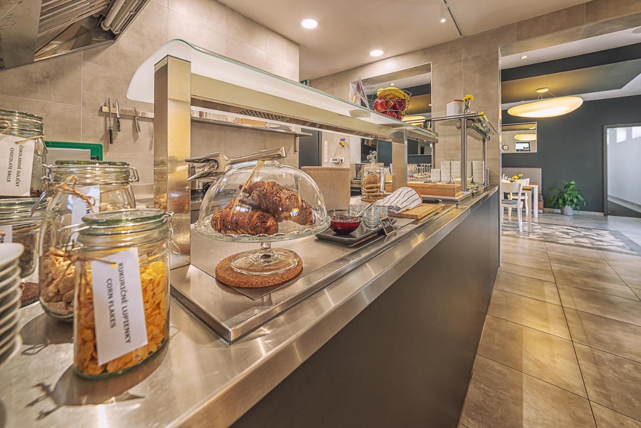 Timeout City Hotel Liptovský Mikuláš 외부 사진